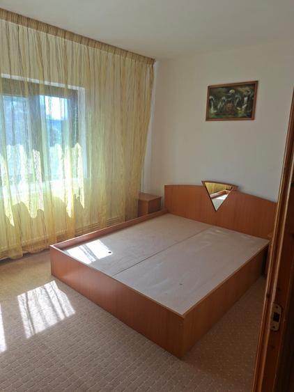 Apartament cu 2 camere semidecomandat în Vernești