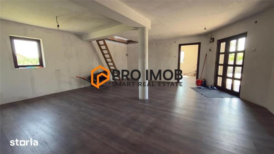 Casă cu 4 camere decomandat cu Teren 995 Mp în Costești