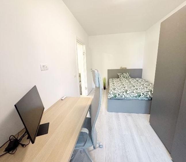 Apartament cu 2 camere semidecomandat, mobilat în Eroii Revoluției