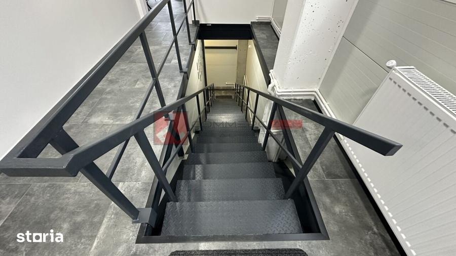 Spațiu comercial, de 599 mp, în Centură