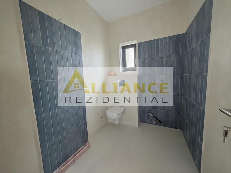 Casă individuală cu 4 camere decomandat cu Canalizare în Berceni