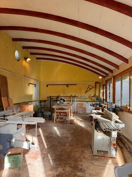 Casă cu 4 camere cu Teren 500 Mp în Central