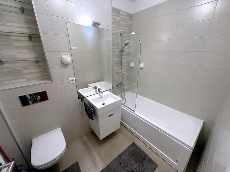 Apartament cu 2 camere semidecomandat în Bună Ziua