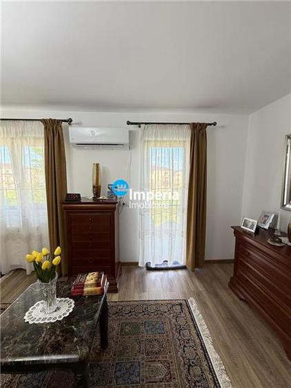 Casă cu 3 camere cu Teren 105 Mp în Lunca Cetățuii