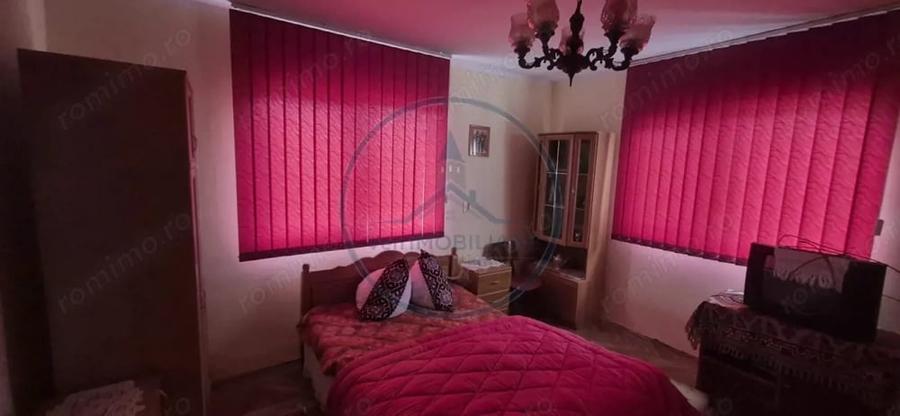 Casă cu Teren 3800 Mp în Prundu Bârgăului