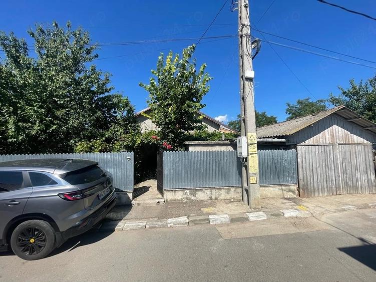 Casă cu Teren 650 Mp în Central