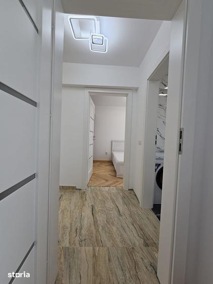 Apartament cu 3 camere decomandat în Dâmbul Rotund