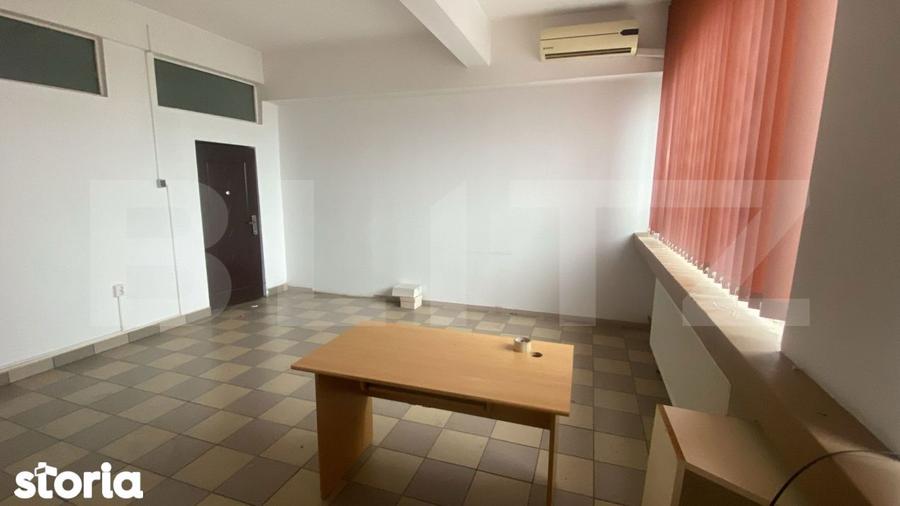 Spațiu comercial, de 25 mp, în Bulgaria