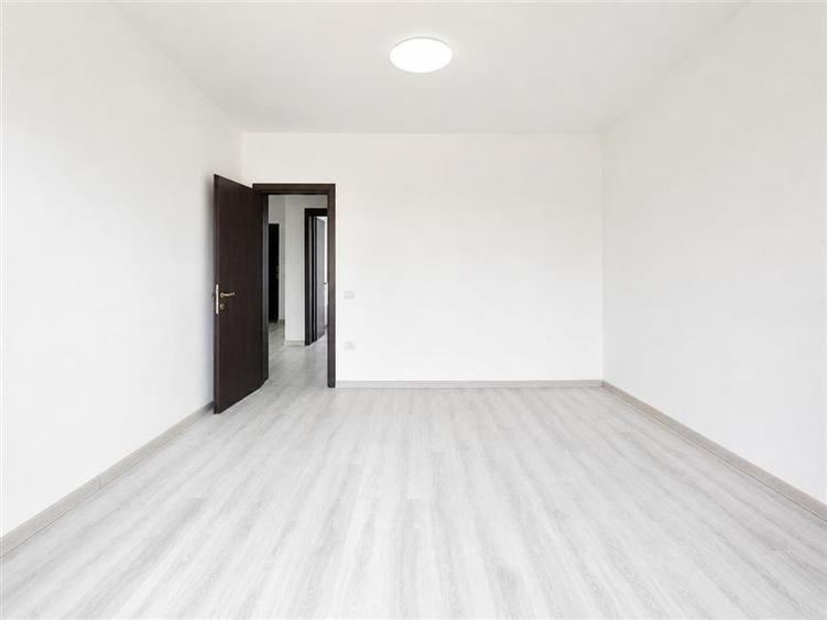 Apartament cu 2 camere decomandat în Exterior Est