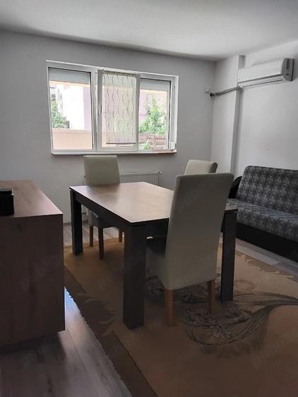 Apartament cu 2 camere decomandat în Exterior Vest