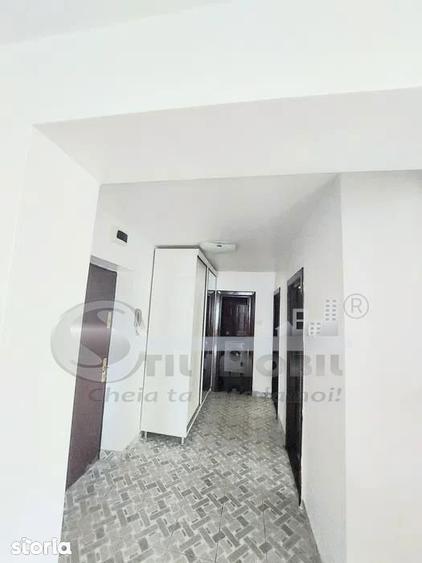 Apartament cu 3 camere în Nicolina