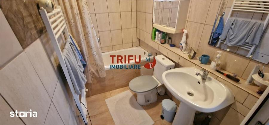 Casă cu 3 camere cu Teren 432 Mp în Cetate