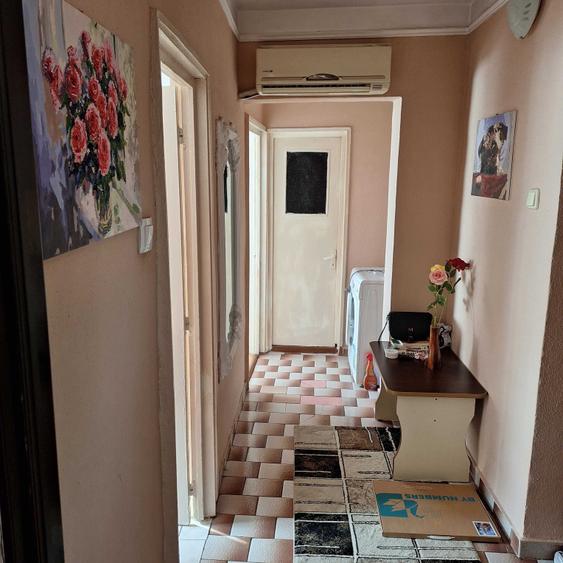 Apartament cu 2 camere decomandat în Exterior Vest