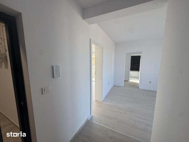 Apartament cu 3 camere decomandat în Ciarda Roșie