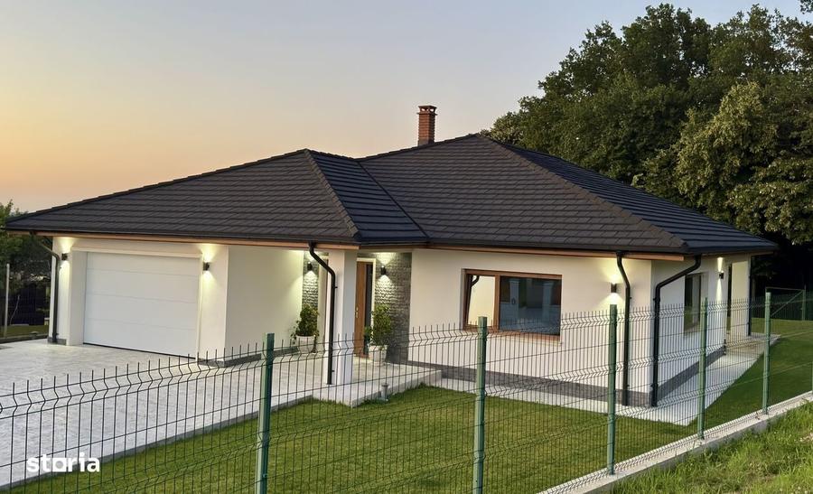 Casă cu 4 camere în Bârnova