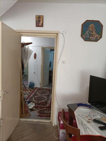 Apartament cu 2 camere semidecomandat în Ultracentral