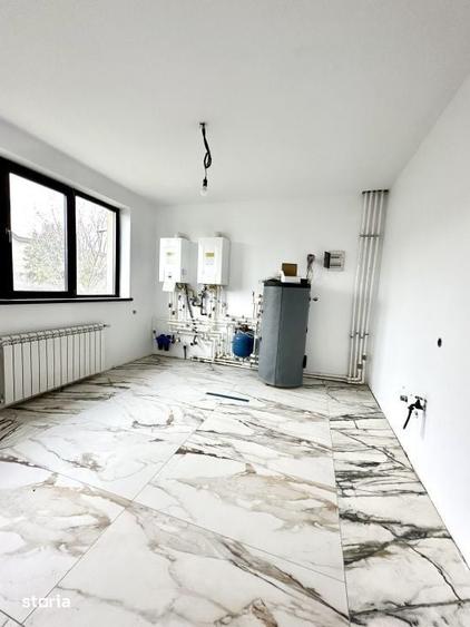 Casă cu 6 camere cu Teren 783 Mp în Cornu