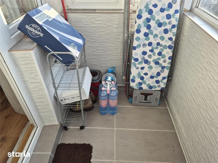 Apartament cu 3 camere decomandat în Alexandru cel Bun