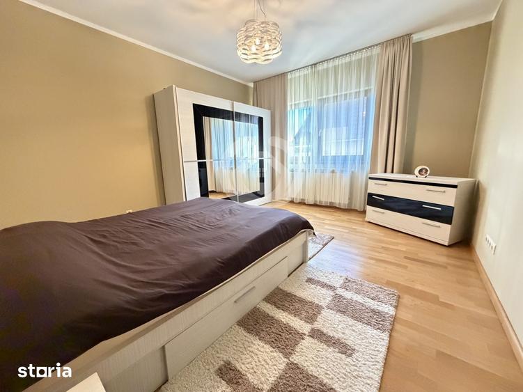 Casă cu 6 camere cu Teren 611 Mp în Central