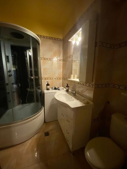 Apartament 3 camere, decomandat, 78 mp, zona Centru - 8