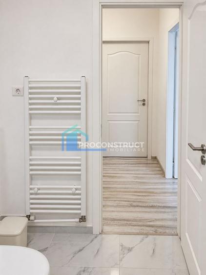 Apartament cu 2 camere semidecomandat, mobilat în Soarelui