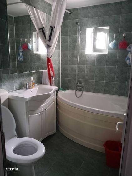 Apartament cu 3 camere decomandat în Radu Negru