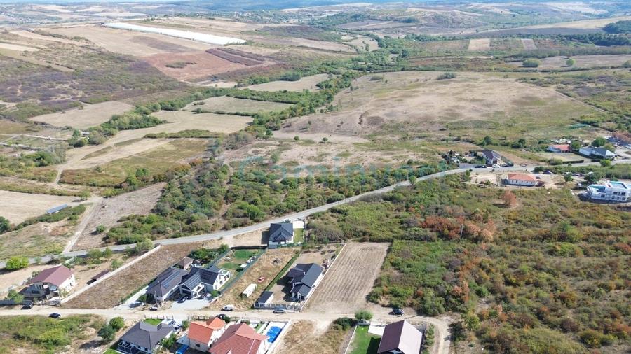 Teren Construcții intravilan de 9783 mp, în Paleu