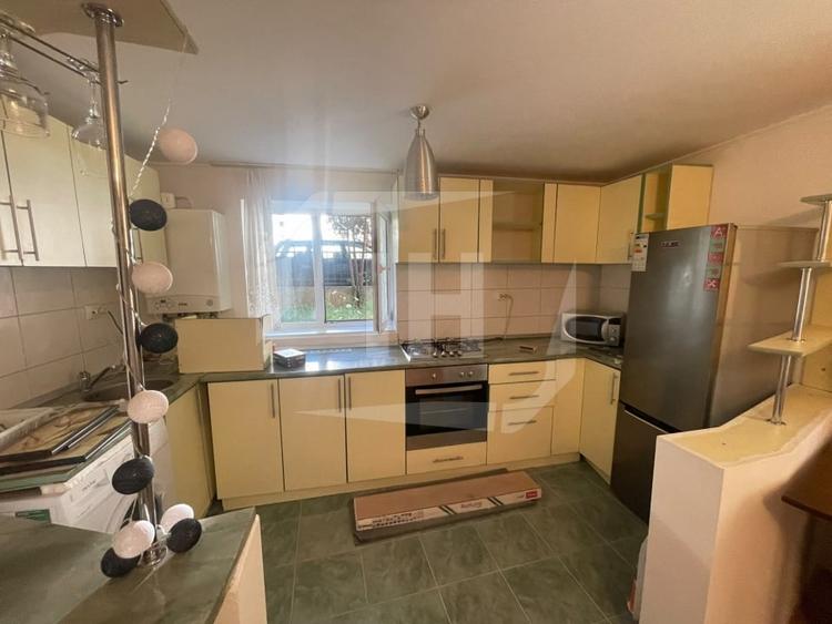 Apartament cu 2 camere semidecomandat, mobilat în Bună Ziua