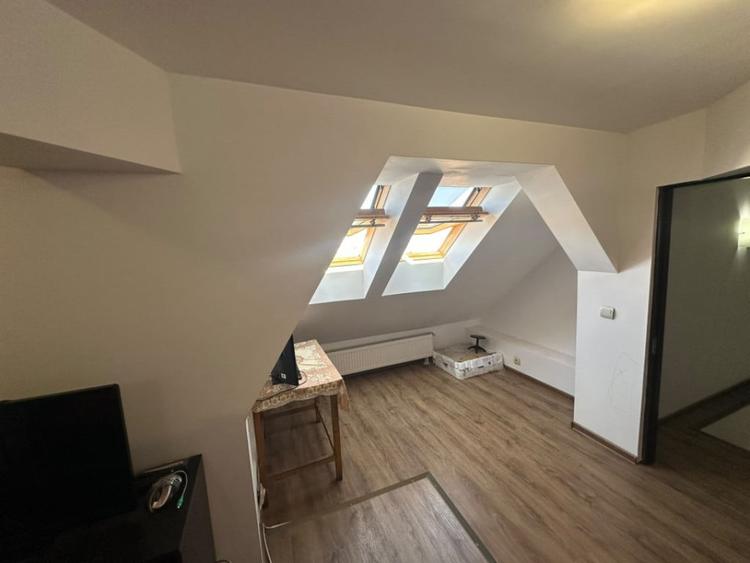 Apartament cu 3 camere decomandat în Ultracentral