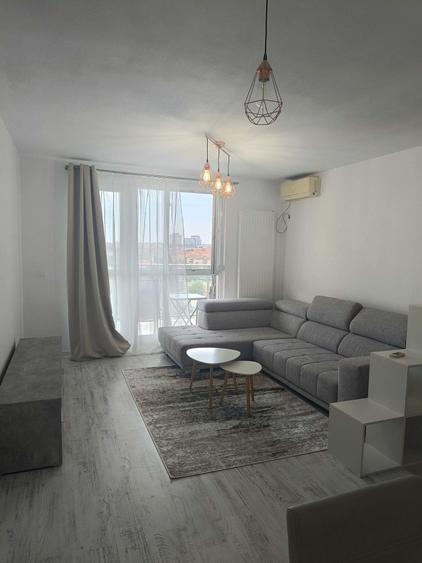 Apartament cu 2 camere semidecomandat în Lipovei