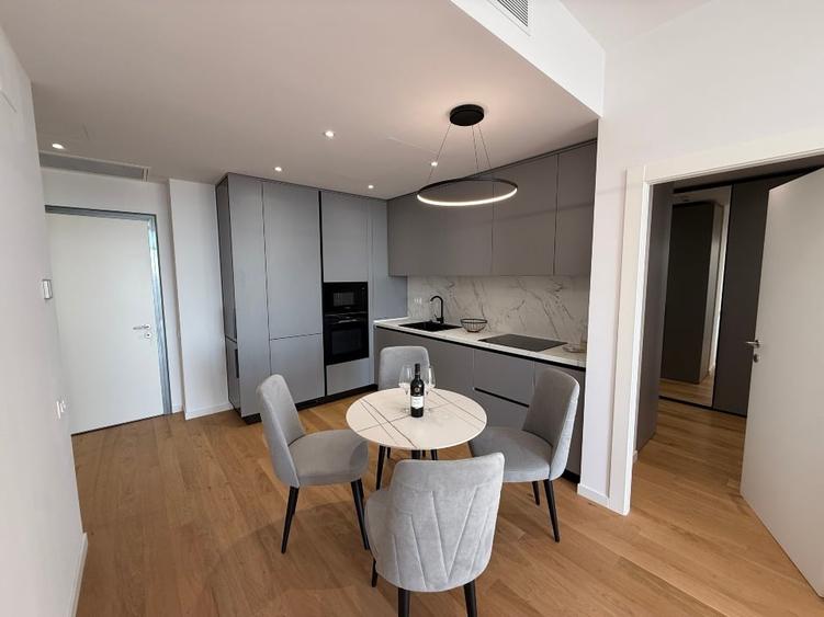 Apartament cu 2 camere decomandat, mobilat în Aviației
