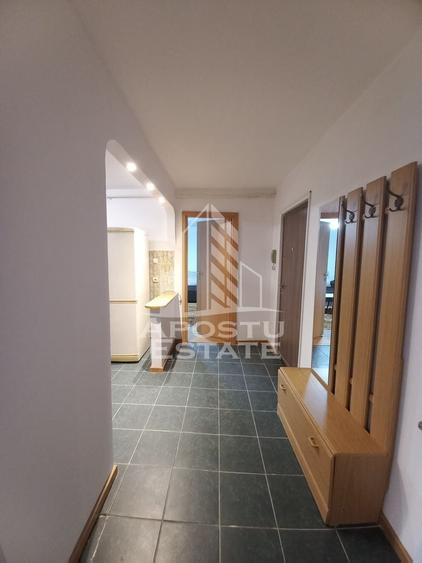 Apartament cu 2 camere decomandat în Steaua