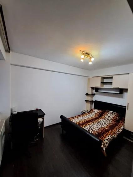 Apartament cu 2 camere semidecomandat, mobilat în Tătărași