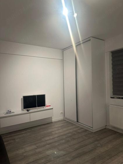 Apartament cu 2 camere decomandat în Militari