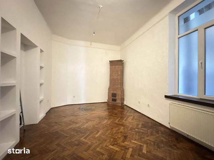 Apartament cu 4 camere în Centrul Civic