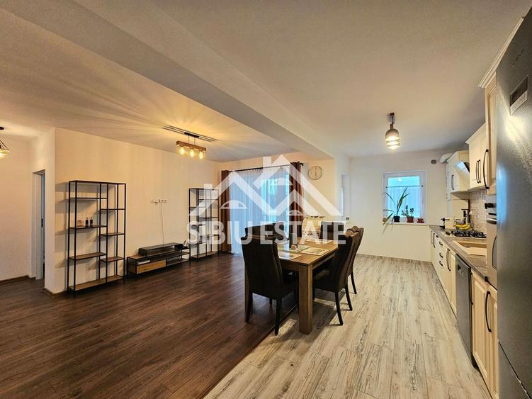 Apartament cu 3 camere decomandat, mobilat în Șelimbăr