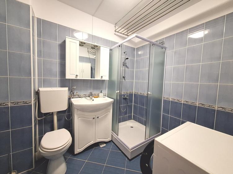 Apartament cu 2 camere decomandat, mobilat în Florești
