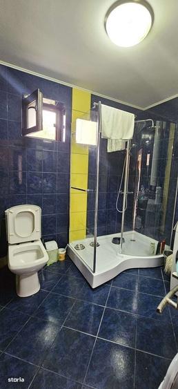 Casă cu 4 camere cu Teren 500 Mp în Central