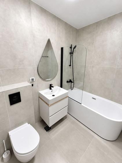 Apartament cu 2 camere decomandat în Centru Civic