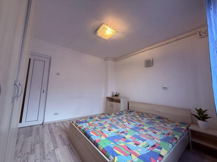 Inchiriez apartament DOUA camere transformat in TREI CAMERE DECOMANDATE METROU PACII - 3