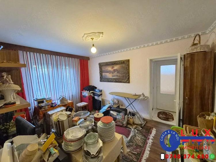 ID 3636 Apartament 3 camere in Cartier Vest DE VANZARE - 2