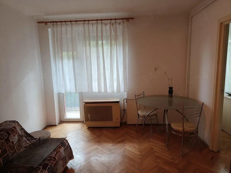 Apartament cu 2 camere decomandat în Semicentral