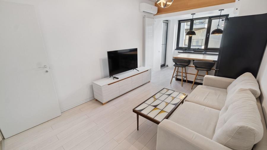 Apartament cu 2 camere decomandat, mobilat în Grozăvești