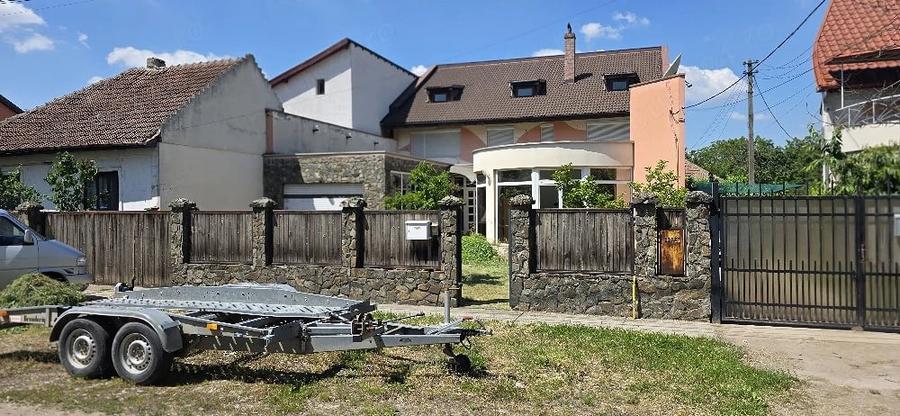 Casă cu 4 camere cu Teren 400 Mp în Elisabetin
