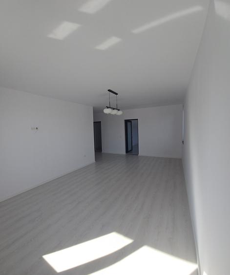 Casă cu 3 camere în Dumbrava
