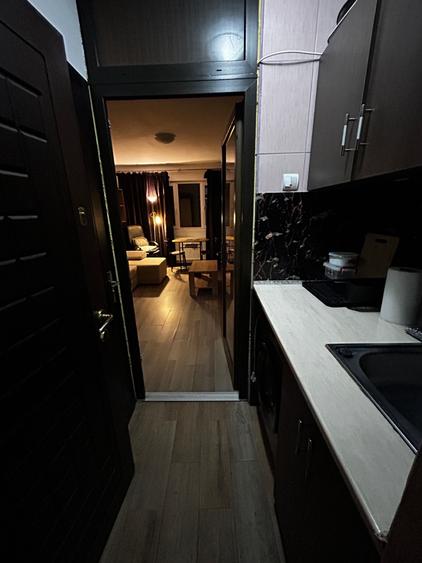 Apartament cu 3 camere în Păcurari