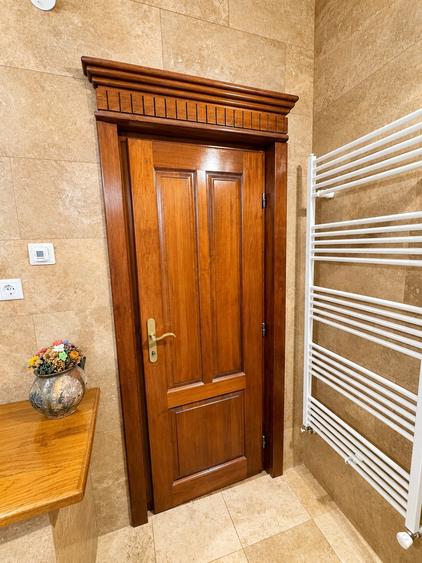 Casă individuală cu 6 camere cu Canalizare în Europa