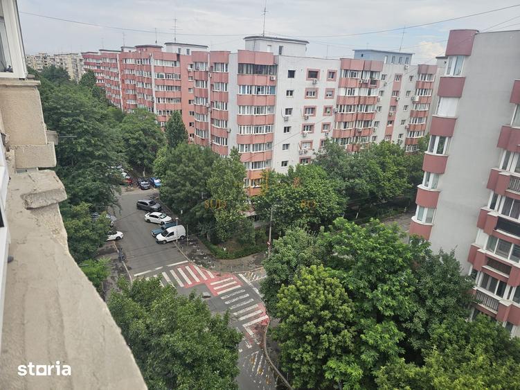Apartament cu 3 camere decomandat, mobilat în Rahova