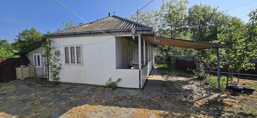 casa de vanzare in Carasa - 6
