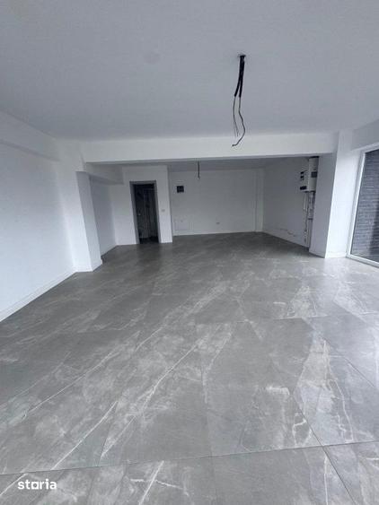 Spațiu comercial, de 50 mp, în Central